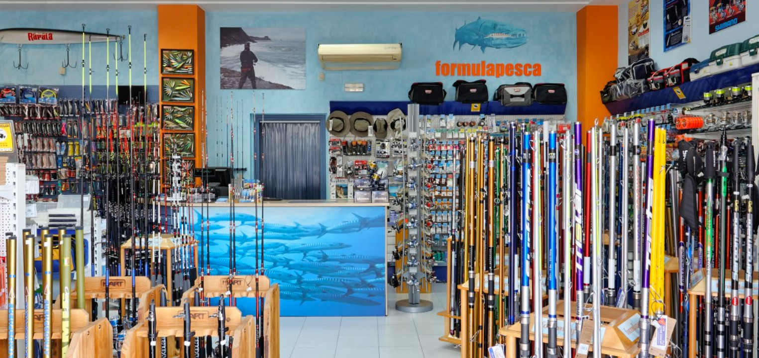 Tienda con artículos de pesca